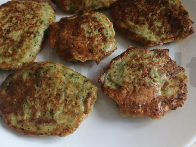 Brokolių ir žiedinių kopūstų blynai pagrindine nuotrauka