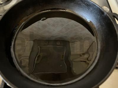 Traškus kiaušinių tostadas su česnaku, pomidoru ir sūriu Žingsnis 3