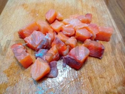 Farfalle su upėtakiu Žingsnis 3