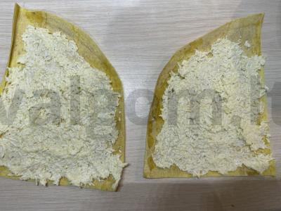 Sūrio ritinėliai su agurku Žingsnis 3