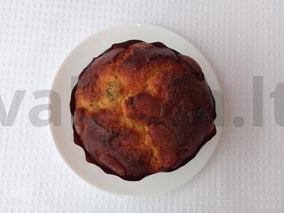 Skanus itališkas velykinis keksiukas pagrindine nuotrauka