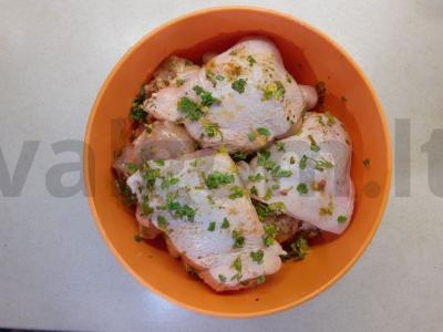 Vištiena su laimu ir kukurūzų aliejumi Žingsnis 2