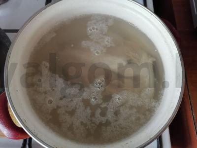 Sriuba su apvaliu ryžiu ir mėsos kukuliais Žingsnis 1