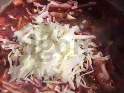 Burokėlių sriuba su kopūstais Žingsnis 12