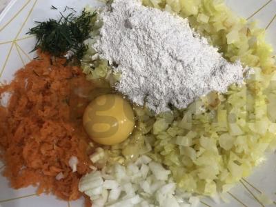 Švelnios kopūstų kotletai Žingsnis 3