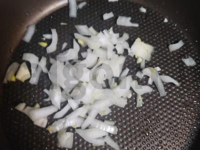 Sūrio ryžių košė su vištiena Žingsnis 1