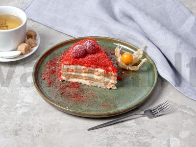 Vegetariškas tortas pomidorų sultyse pagrindine nuotrauka