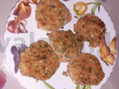 Dažytos lęšių kotletai su ryžių miltais pagrindine nuotrauka