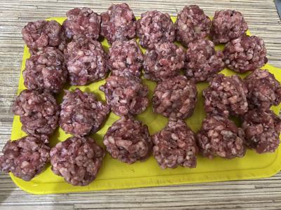 Aromatingas pupelių ir mėsos kukulių sriuba Žingsnis 5