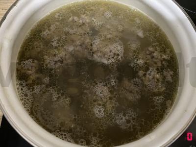 Aromatingas pupelių ir mėsos kukulių sriuba Žingsnis 6