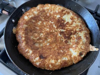 Greitas sūrio pyragas keptuvėje su sūriu „LiebenDorf“ Žingsnis 3