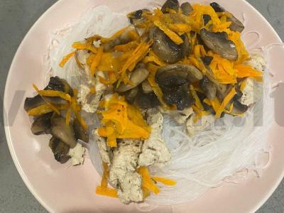 Funchosa su mėsa Žingsnis 3