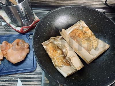 Vištienos kepsniai „Skanus sultys“ Žingsnis 7