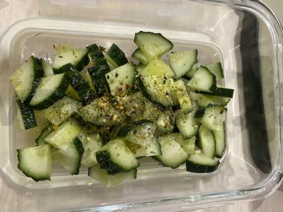 Šviežių daržovių salotos su pievagrybiais Žingsnis 2