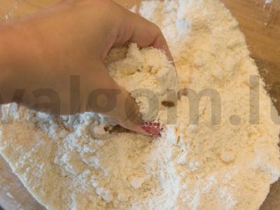 Rulėtas su aguonomis Žingsnis 2