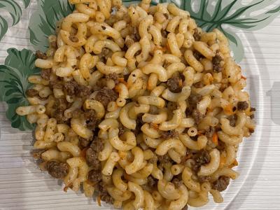 Makaronai pagal jūreivių receptą su prieskoniais ir žolelėmis pagrindine nuotrauka