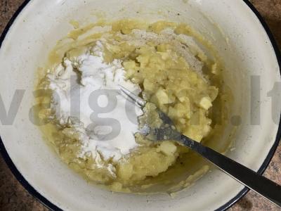 Bulvių blynai su mocarelos sūriu Žingsnis 4