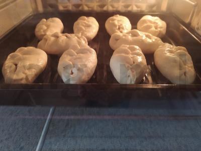 Kibinai su obuolių uogiene Žingsnis 5