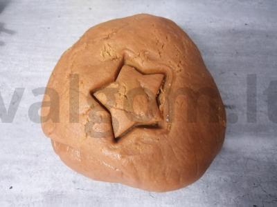 Meduolių tešla „Karamele bumas“ pagrindine nuotrauka