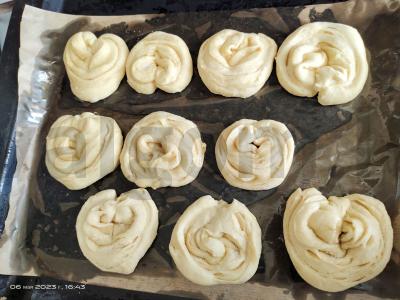 Cukriniai mieliniai bandeliai Žingsnis 6