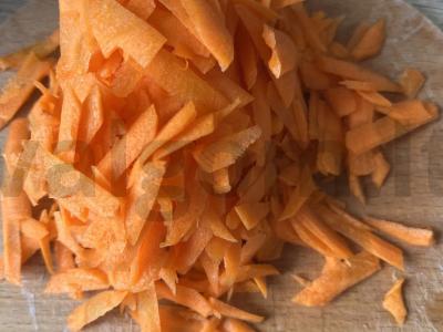 Grietinėlės sriuba su vištienos šlaunelėmis ir vermišeliais Žingsnis 4