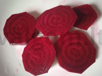 Šaltibarščiai su burokėlių lapais ir rūgštynėmis Žingsnis 1