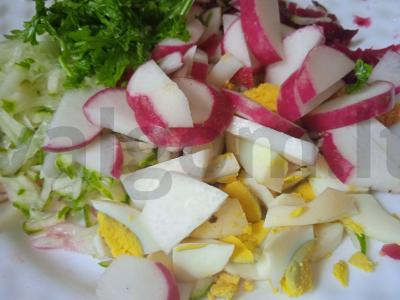 Šaltibarščiai su burokėlių lapais ir rūgštynėmis Žingsnis 4