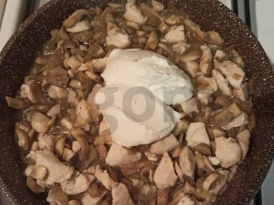 Vištiena su grybais sūrio padaže Žingsnis 2