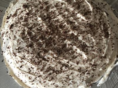 Švelnus blynų tortas su varškės kremu pagrindine nuotrauka