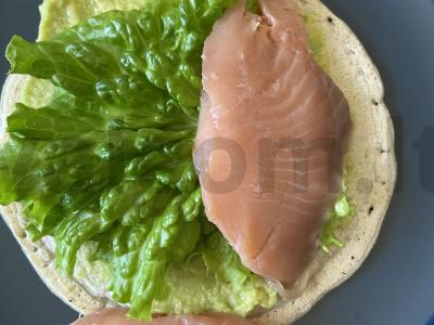 Avižiniai blynai su raudonąja žuvimi ir avokadu Žingsnis 6