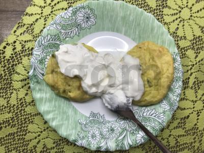 Bulvių kotletai su šaldytais žirneliais pagrindine nuotrauka