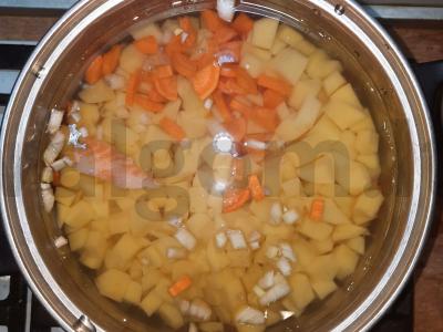 Upėtakio žuvienė paprastu receptu Žingsnis 4