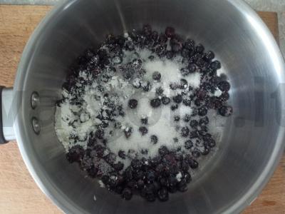 Mėlynių konfitas Žingsnis 1