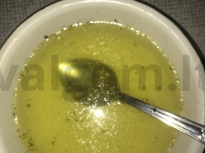 Vištienos sultinys „Pohmelinis“ pagrindine nuotrauka