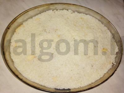 Švelni ryžių apkepas su obuoliais pagrindine nuotrauka