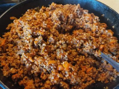 Grikių košė su faršu pagrindine nuotrauka