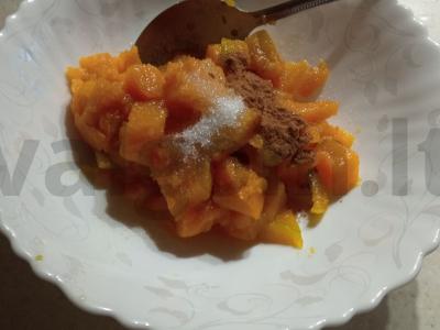 Moliūgų pyragėliai Žingsnis 1