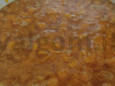 Tkemali su riešutais Žingsnis 1