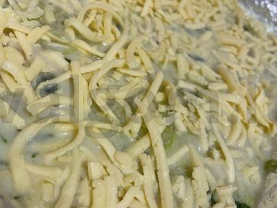 Cukinijų apkepas su kiaušinių-grietinės užpilu Žingsnis 9