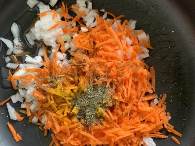 Ryžių sriuba su kotletais, daržovėmis ir prieskoniais Žingsnis 5