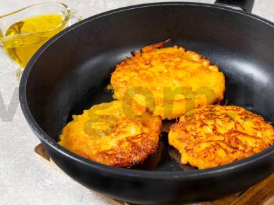 Morkų blynai su natūraliu jogurtu Žingsnis 2