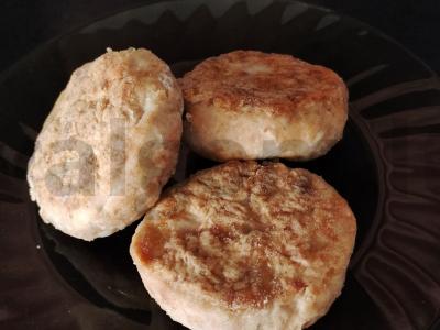 Žuvies kotletai su ryžių miltais pagrindine nuotrauka