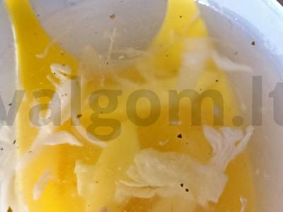 Šči ant mėsos sultinio pagrindine nuotrauka