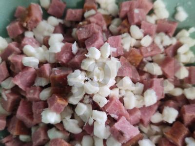 Blynai su raugintu pienu, sūriu ir kumpiu Žingsnis 2