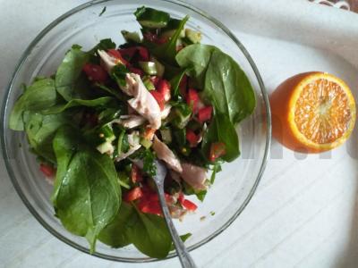 Mėsos salotas su salierais ir špinatais Žingsnis 5