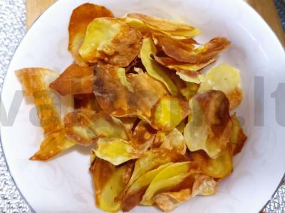 Čipsai „Bulvių“ su prieskoniais pagrindine nuotrauka