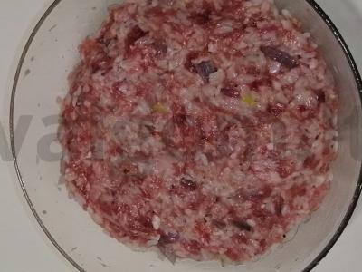 Savojaus kopūstų golubcai su grietine Žingsnis 1