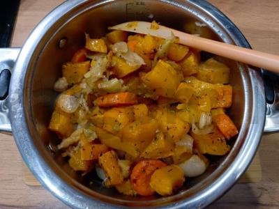 Moliūgų kremas su krevetėmis Žingsnis 4