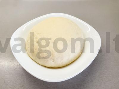 Pica su juodaisiais alyvuogėmis Žingsnis 4