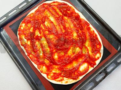 Pica su juodaisiais alyvuogėmis Žingsnis 6